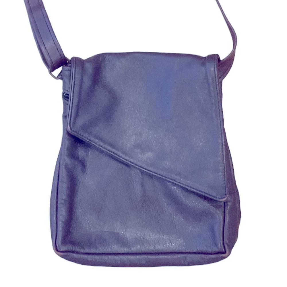 Nericcio handcrafted purple leather bag